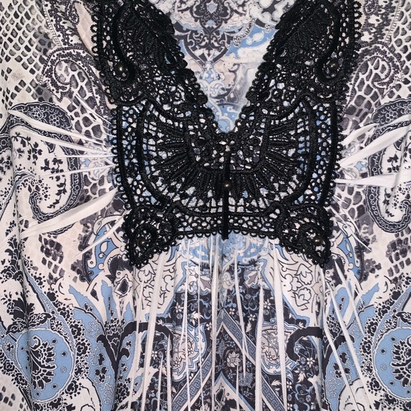 Blue Live and Let Live Blue Top - Picture 7 of 12